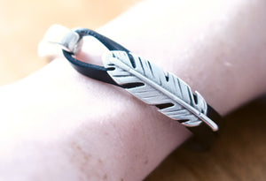 Western Feather Leather Bracelet