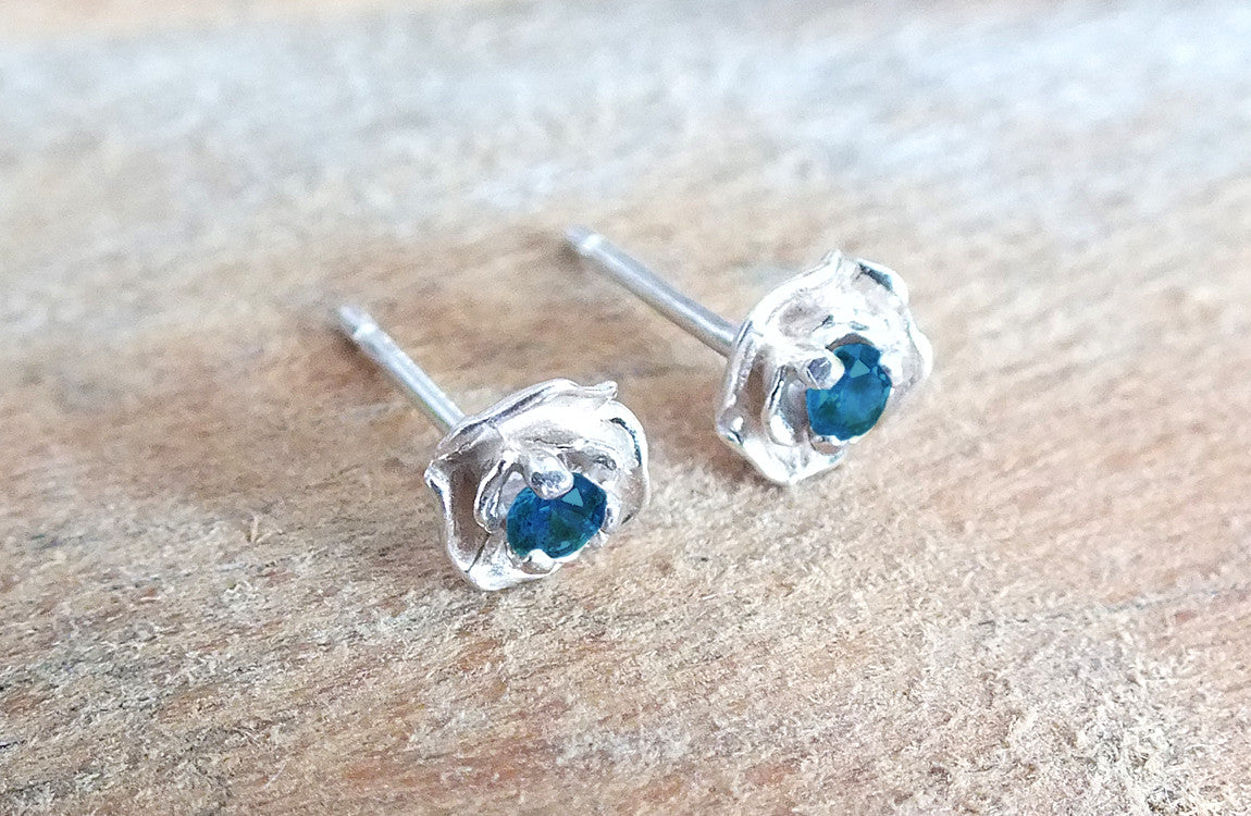 Montana Sapphire Rose Stud Earrings