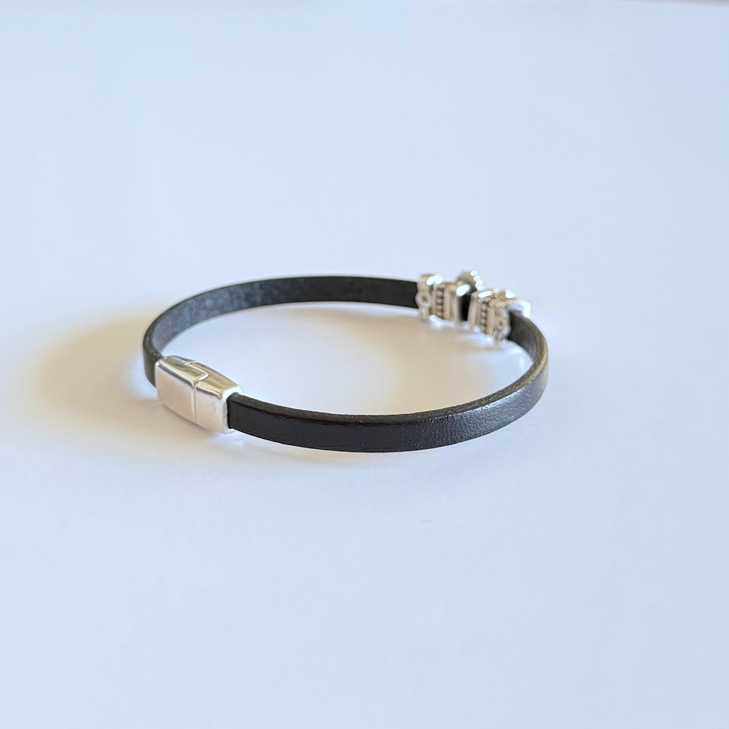 Gallop Skinny Leather Bracelet