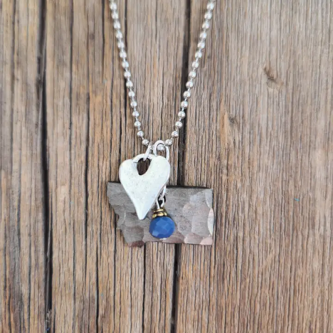 In love with Montana Necklace