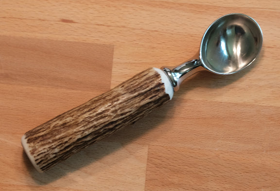 Antler Pie Serving & Ice-Cream Scoop Set