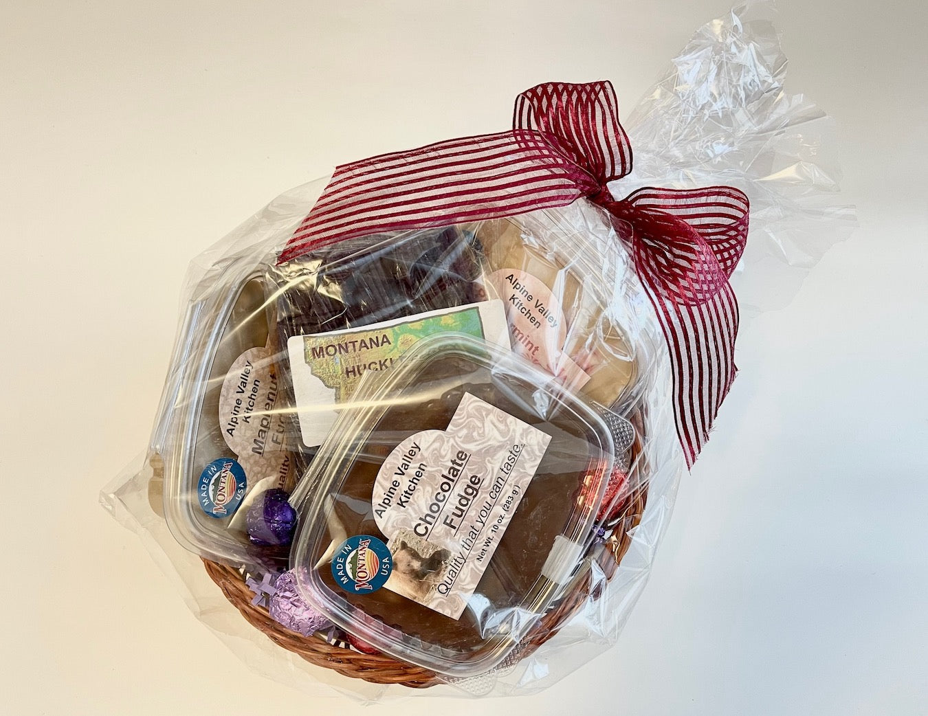 Shop Fudge Gift Baskets from Michigan - Ryba's Mackinac Island Fudge Shop