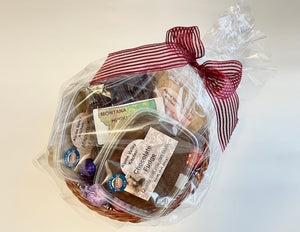 Huckleberry Licorice & assorted fudge Gift Basket