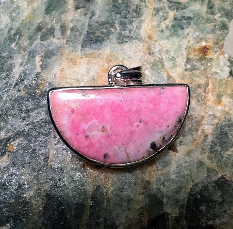 Montana Rhodonite Agate Pendant - Distinctly Montana