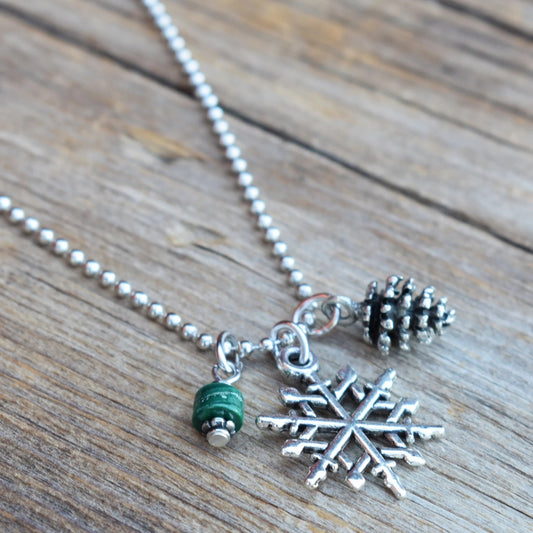 Winter necklace