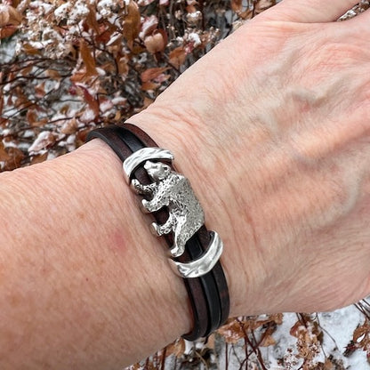 Grizzly Bear Bracelet with Magnetic Clasp