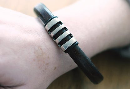 Grizzly Leather Bracelet