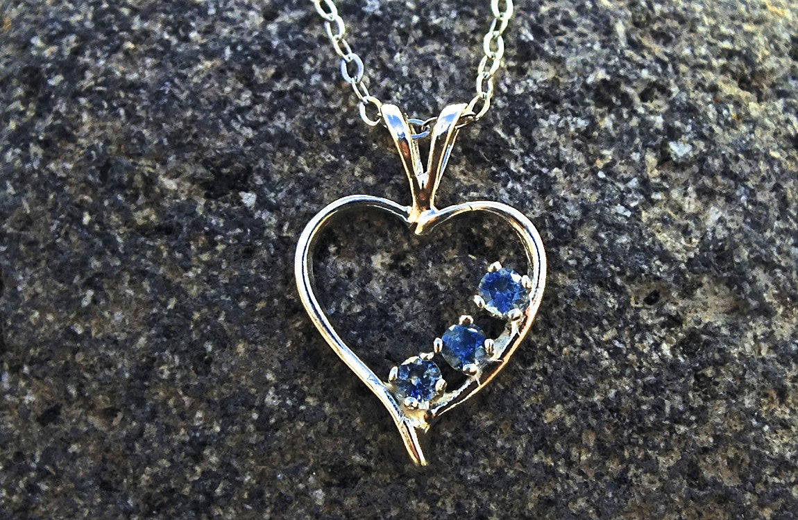 Yogo Sapphire 3-Stone Open Heart Necklace